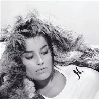 Folklore - Nelly Furtado — page 28