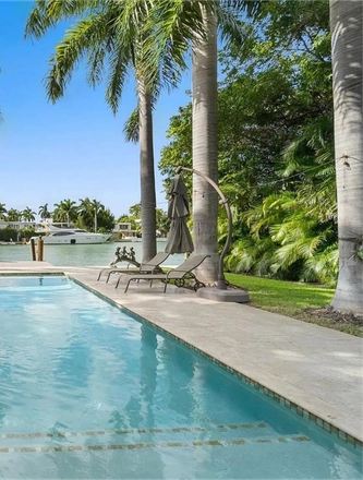 Miami Top Realtors — page 47